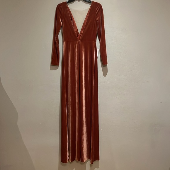 BHLDN Jenny Yoo Ryland V-Neck Long-Sleeve Open-Back Stretch Velvet Gown NWT - Picture 8 of 17